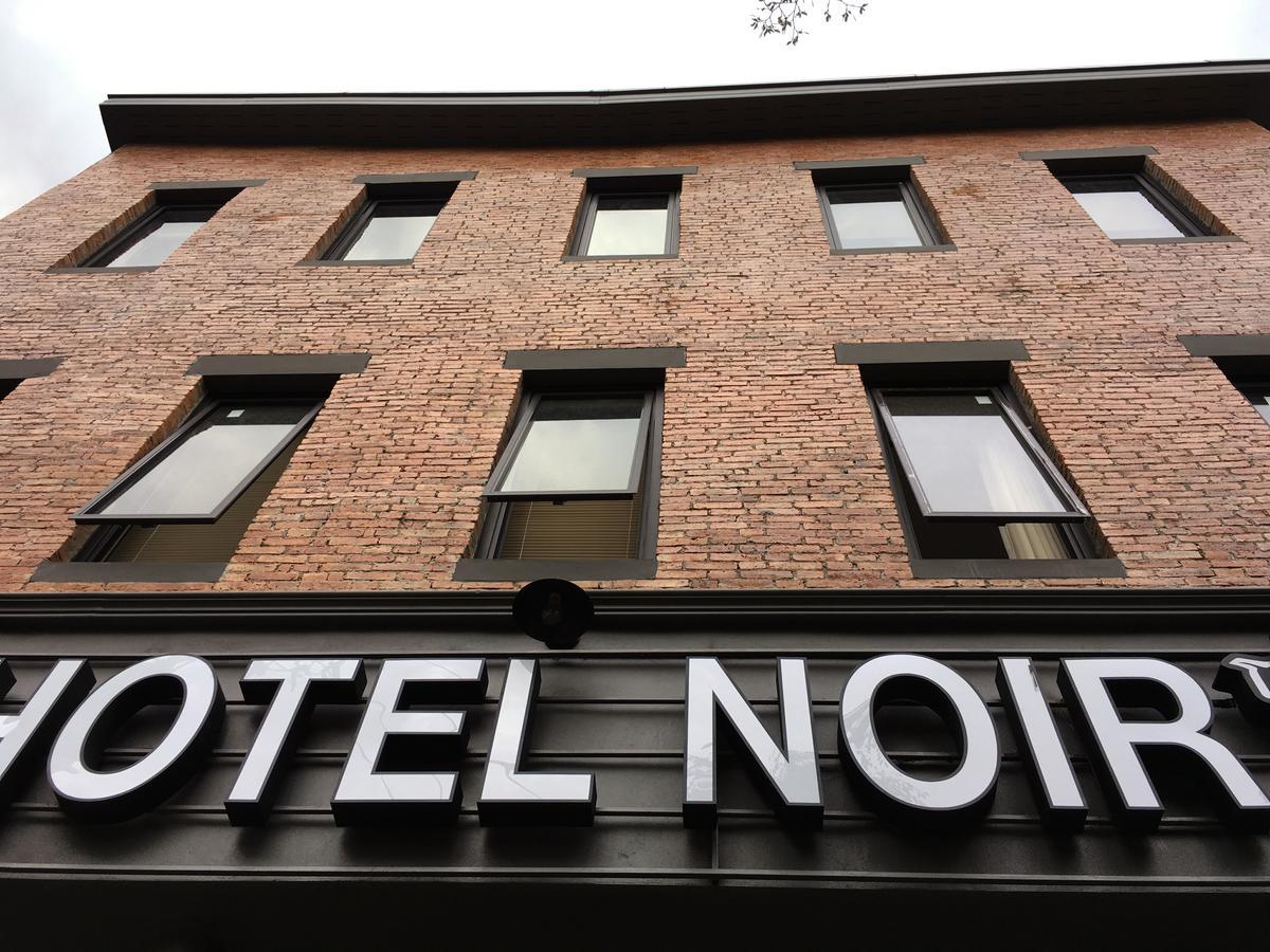 Hotel Noir Chiang Mai Exteriör bild